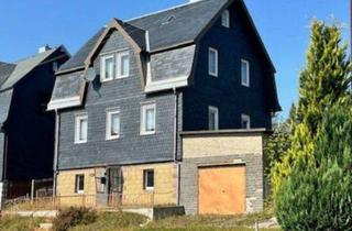 Haus kaufen in 98724 Neuhaus, Neuhaus am Rennweg - Solides Wohnhaus mit Garage, super Lage, Fernsicht!!!