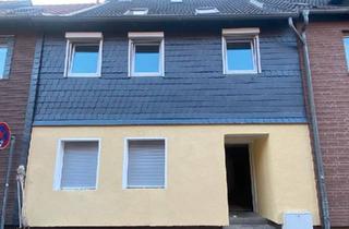 Haus kaufen in 31028 Gronau, Gronau (Leine) - Top Lage ! Modernisiertes, saniertes Haus mit Doppel Garage