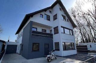 Haus kaufen in 53909 Zülpich, Zülpich - 4 Familienhaus, saniert zuzüglich Bungalow im Garten.