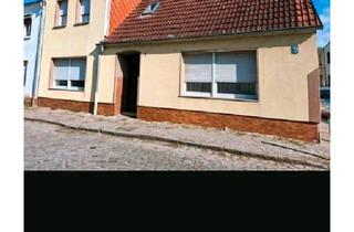 Einfamilienhaus kaufen in 06429 Nienburg, Nienburg (Saale) - Calbe Einfamilienhaus mit Nebengelass