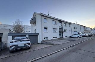 Wohnung kaufen in 71065 Sindelfingen, Zentrale Lage Sindelfingen-Ost, helle 2-Zimmer-DG-Wohnung zur Kapitalanlage