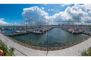 Wohnung kaufen in Graswarder, 23774 Heiligenhafen, Maritime Luxuswohnung mit Panorama Yachthafenblick über 2 Ebenen