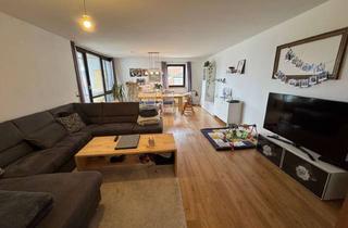 Wohnung kaufen in Fleinheimer Strasse, 89564 Nattheim, Renovierte 3 Zimmer Wohnung in zentraler Wohnanlage mit Küche und tollem Blick