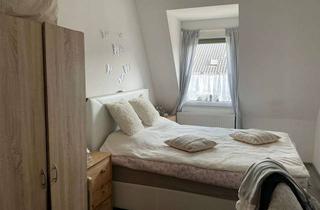 Wohnung kaufen in 68169 Neckarstadt, Kapitalanlage: Provisionsfreie, vermietete Dachgeschosswohnung in Mannheim