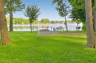 Wohnung kaufen in 15711 Königs Wusterhausen, "Traumwohnung am See - 3 Zimmer mit Balkon und Bootsanleger am Krimnicksee"