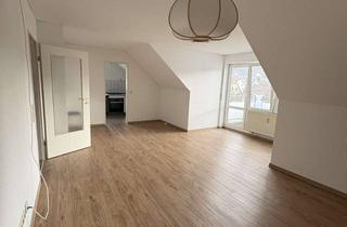 Wohnung kaufen in Oberherrlinger Straße 52, 89134 Blaustein, Helle 2-Zimmer-DG-Wohnung mit Balkon, EBK & Tiefgarage in Blaustein