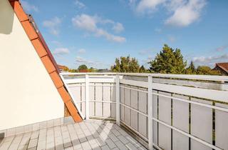 Wohnung kaufen in 16341 Panketal, 3-Zimmer im Dachgeschoss mit Stellplatz und schneller Anbindung nach Berlin – vermietet