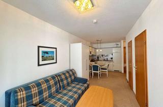 Wohnung kaufen in Strandpromenade 36, 18609 Binz, Toplage zwischen Strand & Zentrum: Ferienwohnung mit viel Potenzial