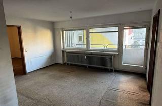Wohnung kaufen in 73033 Göppingen, Renovierungsbegeisterte aufgepasst!