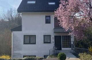 Wohnung kaufen in 53498 Bad Breisig, Exklusive 3-Zimmer-Maisonette mit Dachterrasse, Kamin, Klimaanlage & Garage