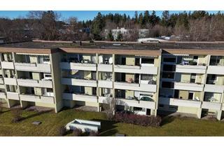 Wohnung kaufen in Feldbergstraße 14, 78112 St. Georgen, Gepflegte 3,5-Zimmer-Wohnung im 3. OG mit Balkon in St. Georgen