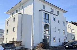 Wohnung kaufen in 72336 Balingen, Neuwertige 4 Zi.-Wohnung mit Terrasse, 101 m² und 2 TG in der Stadtmitte von Balingen