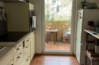 Wohnung mieten in 51105 Humboldt-Gremberg, Freundliche 2-Zimmer-Wohnung mit Einbauküche und Balkon. Einzug optional auch ab 01.05. möglich.