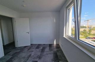 Wohnung mieten in Alfred-Döblin-Allee 34, 12529 Schönefeld, 3-Zimmer Dachgeschosswohnung mit Dachterrasse, Einbauküche und Stellplatz in Schönefeld Nord