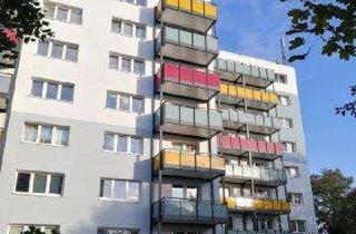 Wohnung mieten in Moorkamp, 24106 Wik, Schöne 2 Zi. EG-Whg. mit Balkon in Kiel-Projensdorf ab April 2026