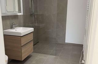 Wohnung mieten in 53227 Oberkassel, WG-geeignet. Vollständig ausgestattete barrierefreie Neubauwohnung mit Tiefgarage und Internet