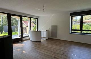 Wohnung mieten in Liebigweg, 85521 Ottobrunn, Sehr reizvolle Maisonette-Wohnung mit Gartenanteil direkt am Waldrand