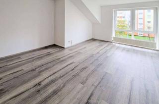 Wohnung mieten in Bützower Straße 13a, 18109 Lichtenhagen, Wohnen mit Stil in Lichtenhagen!