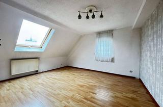 Wohnung mieten in 78532 Tuttlingen, Zu vermieten 3-Zimmer-Dachgeschoss-Maisonettewohnung nahe Zentrum von Tuttlingen