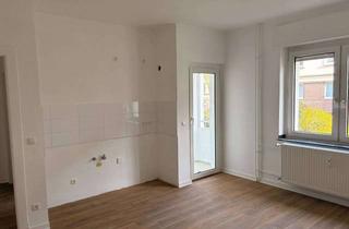Wohnung mieten in Walther-Rathenau-Straße, 40589 Holthausen, Modernisierte 2-Zimmer-Wohnung mit Loggia in Düsseldorf!