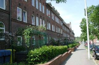 Wohnung mieten in Schleusenstr. 23, 24106 Wik, Kurzfristig Nachmieter gesucht: Freundliche 3-Zimmer-Wohnung in Kanalnähe