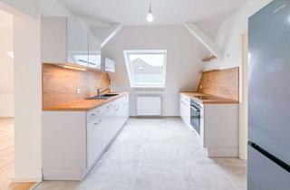 Wohnung mieten in Gartenstraße 6b, 01796 Pirna, Neu sanierte 2-RW im DG* moderne EBK* Tageslichtbad mit Wanne* herrlicher Weitblick* zentrale Lage*