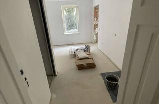 Wohnung mieten in 80797 Maxvorstadt, Helle 3,5-Zimmer Wohnung, Altbau kernsaniert, Rückgebäude, München Maxvorstadt