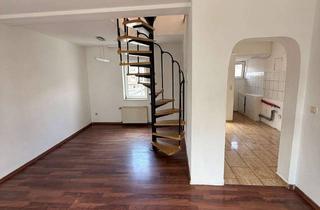 Wohnung mieten in Poststr. 30, 41516 Grevenbroich, 3 Zimmer Wohnung mit Dachterrasse