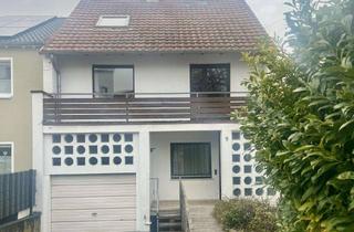 Haus kaufen in 55286 Wörrstadt, HEMING-IMMOBILIEN - Stadtnah & Charmant: Wohnen mit viel Platz im Grünen