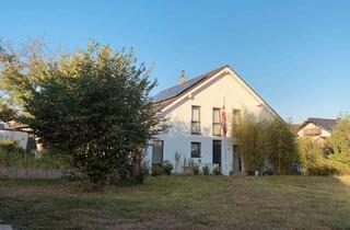 Haus kaufen in 53229 Bonn, Provisionsfrei: Bezugsfertiges Energiesparhaus in Alleinlage mit PV-Anlage & Wärmepumpe