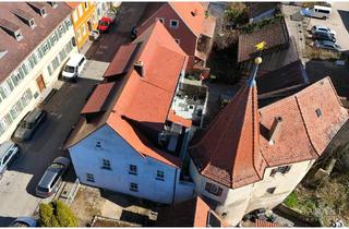 Mehrfamilienhaus kaufen in 97215 Uffenheim, Wohn- und Geschäftshaus - Vermietetes Mehrfamilienhaus trifft flexible Gewerbefläche