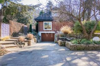 Haus kaufen in 23730 Neustadt, Stilvoller Wohnklassiker der 70er-Jahre - modernisiert, großzügig, strandnah