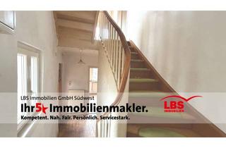 Einfamilienhaus kaufen in 69168 Wiesloch, Einfamilienhaus mit Charme und großem Garten in zentraler Lage