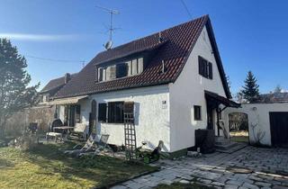Haus kaufen in 82234 Weßling, NEU! Omas Häuschen sucht neuen Eigentümer!