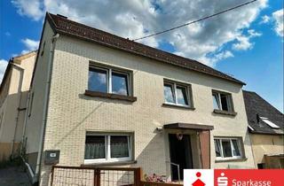 Einfamilienhaus kaufen in 66557 Illingen, Solides Einfamilienhaus in Welschbach – viel Potenzial für Ihre Wohnideen