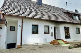 Haus kaufen in 86343 Königsbrunn, Schorer-Immobilien: Renovierungsbedürftige DHH in zentraler Lage von Königsbrunn
