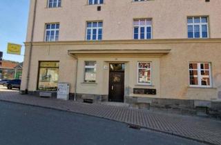 Wohnung mieten in Reusaerstr. 60, 08529 Plauen, Helle 4 Zimmer Wohnung in Reusa mit Balkon und großem Bad im 1.OG frei ab 01.07.2026