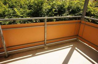 Wohnung mieten in Carl-Von-Ossietzky-Straße 48, 09127 Chemnitz, 1.OG + Bad mit Wanne / sonniger Balkon am Wohnzi. -frei ab 1.5.26