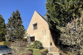 Haus kaufen in Im Jagdfeld 12, 52353 Düren, Freistehendes Einfamilienwohnhaus mit Garage und schönem Garten in zentraler aber ruhiger Wohnlage