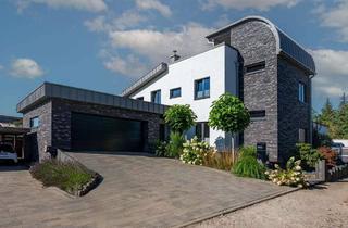 Villa kaufen in 17192 Waren, exklusive, hochwertig ausgestattete Bauhausstil-Villa in Innenstadtrandlage & Müritznähe (ca. 350m)