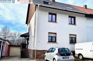 Anlageobjekt in 66386 St. Ingbert, Zweifamilienhaus mit Garage in St. Ingbert-Hassel