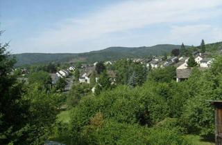 Grundstück zu kaufen in 57548 Kirchen, Grundstück am Waldrand – 3.030 m² idyllische Natur warten auf Sie!