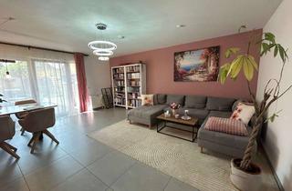 Wohnung kaufen in 53919 Weilerswist, Stilvoll wohnen mit viel Licht und Garten