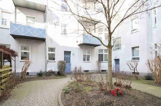 Wohnung kaufen in 12099 Tempelhof, Charmantes City-Apartment: Renovierte 1-Zimmer-Wohnung sofort bezugsfrei in Tempelhof