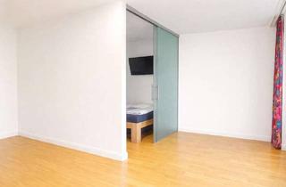 Wohnung kaufen in Saseler Chaussee 25, 22391 Wellingsbüttel, Eigentumswohnung mit großer Terrasse und TG-Stellplatz in zentraler Lage von Wellingsbüttel