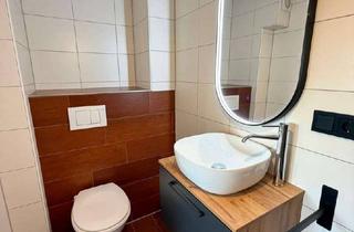 Wohnung kaufen in 91575 Windsbach, Sanierte, vermietete Dachgeschosswohnung mit Aufzug, Klimaanlage und Einbauküche