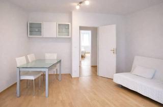 Wohnung kaufen in Spessartstraße 22, 14197 Wilmersdorf, Erstbezug nach Sanierung: Helle 2-Zimmer-Wohnung im 2.OG mit Balkon & Aufzug in Wilmersdorf