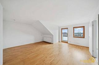 Wohnung kaufen in 93326 Abensberg, Gepflegte 2-Zimmer-Dachgeschosswohnung mit Balkon und 83,8 m² – sofort bezugsfrei in Arnhofen