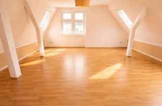Wohnung mieten in Diesterwegstrasse, 08523 Plauen, Wunderschöne große 3-Raum-Wohnung mit Balkon und Einbauküche