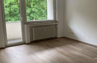 Wohnung mieten in Von-Lohe-Str., 51063 Mülheim, Sehr ansprechend geschnittene 3-Zimmer Wohnung mit Balkon in direkter Rheinnähe in Köln-Mülheim